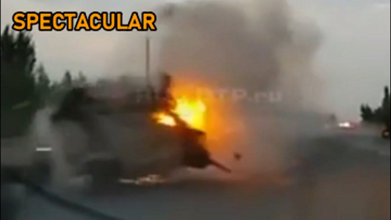 The most spectacular crashes of 2022 part 3 Подборка аварий смотреть онлайн