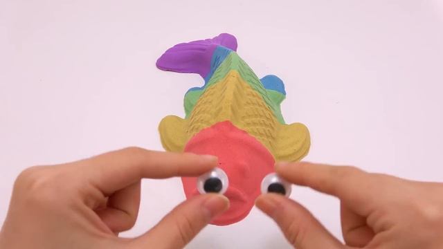 ДЛЯ МАЛЫШЕЙ ! l Бассейн с кинетическим песком и разделка рыбы ASMR