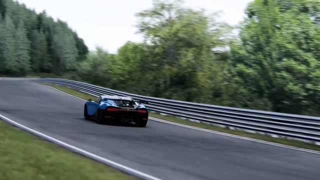 Bugatti Bolide vs Bugatti Chiron Pur Sport at Nordschleife (4K 60 FPS) смотреть онлайн