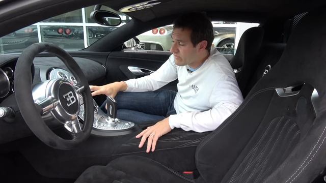 Here's Why the Bugatti Veyron Is the Coolest Car of the 2000s смотреть онлайн