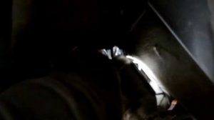 Замена левого привода Рено Логан. Replacing the left drive shaft Renault Logan