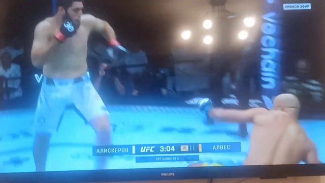 ЮФС 294: Икрам Алискеров Vs Варлей Алвис, полный бой