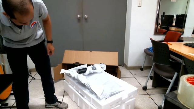 Unboxing Monitor Gigabyte g34wqc смотреть онлайн