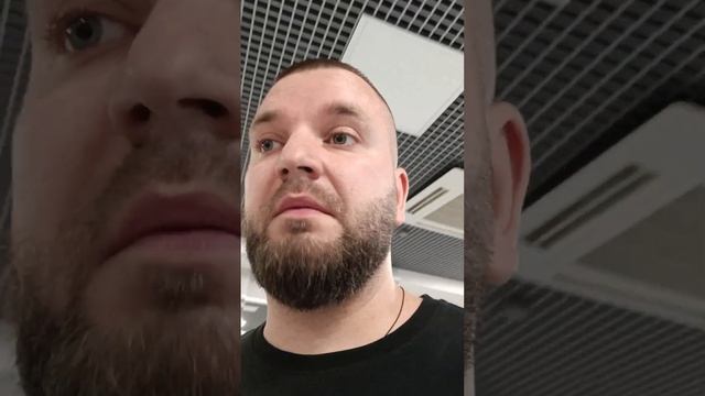 "Между подходами" #3 - Кто виноват? Тренер или спортсмен? #powerlifting #спорт #юмор #фитнес смотреть онлайн