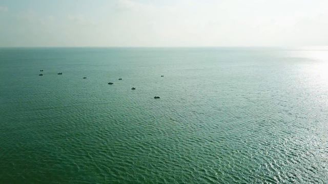 [4K] Кирилловка. Федотова коса с высоты птичьего полета смотреть онлайн