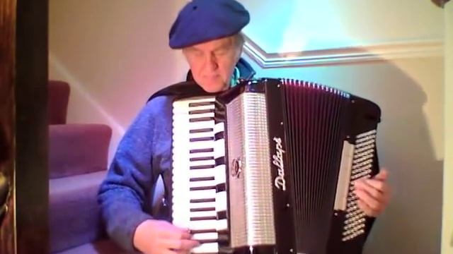 Poussin Bleu, French musette music on a Dallape Artist accordion смотреть онлайн