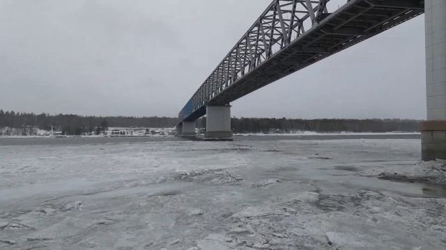 Самый северный мост через Енисей - апрель 2023 смотреть онлайн