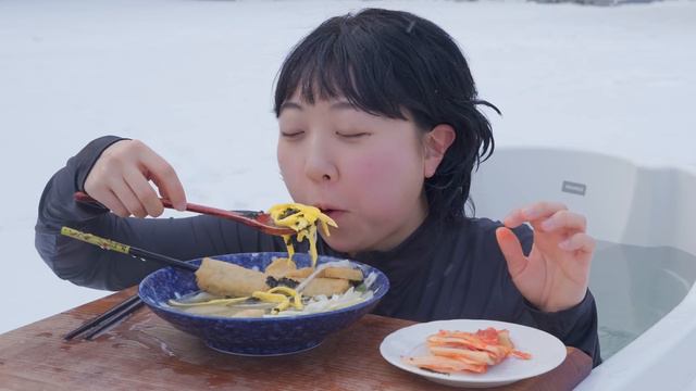 🙇🏻♀새해 인사에 진심인 여자🙇🏻♀ 떡국먹방 Mukbang смотреть онлайн