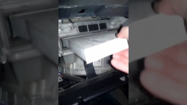 Cалонный фильтр  Toyota Corolla Fielder, 2010 год. 141 кузов