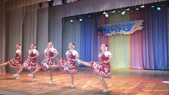 13. "Гори ясно" - танцевальный ансамбль "Задоринка" смотреть онлайн
