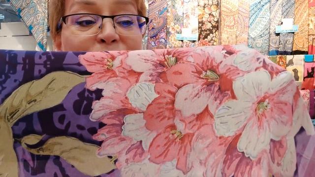Нежная пастель и не только ☺️Павловопосадские платки в Минске . Алёна смотреть онлайн