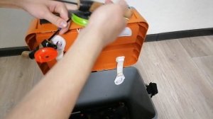 Обзор и доработка зимнего рыболовного ящика