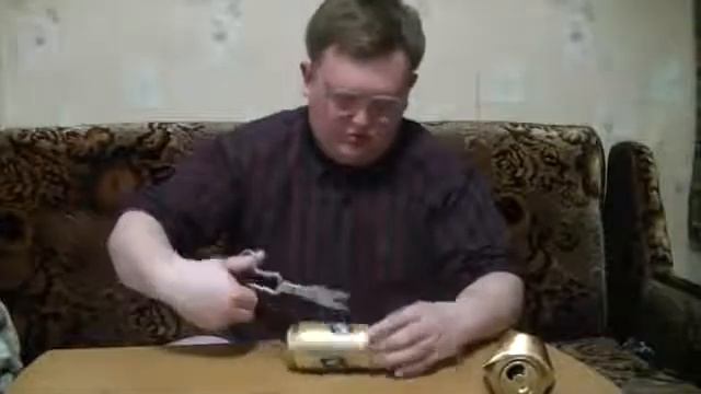 КОРМУШКА для птичек,синичек смотреть онлайн