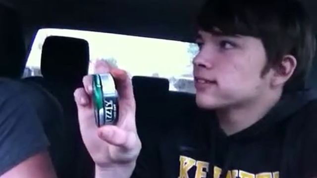 Grizzly Dark Wintergreen Review! (Part 1) смотреть онлайн