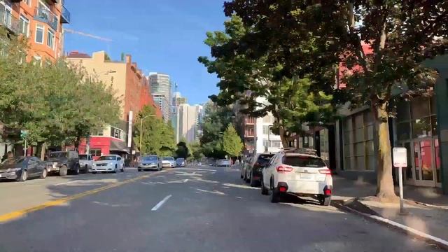 Moped Diary # 2 - Space Needles, Trolls & Seattle's Top 5 смотреть онлайн