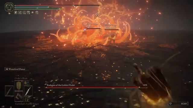 Elden Ring - Helping players with Radagon/Marika Boss Fight смотреть онлайн