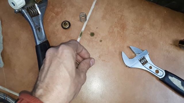 Почему гудит котёл Baxi