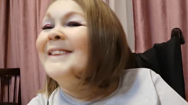 VLOG \\ Фаня ловит снежинки \\ Марусе 9 лет \\Надоела работа смотреть онлайн