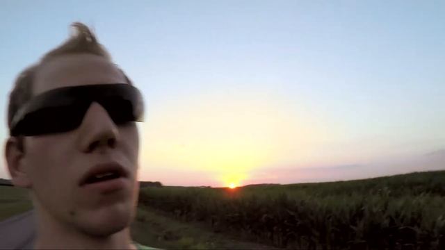 Unicycle & Juggling - Day 15 - One Horn Unicorn смотреть онлайн