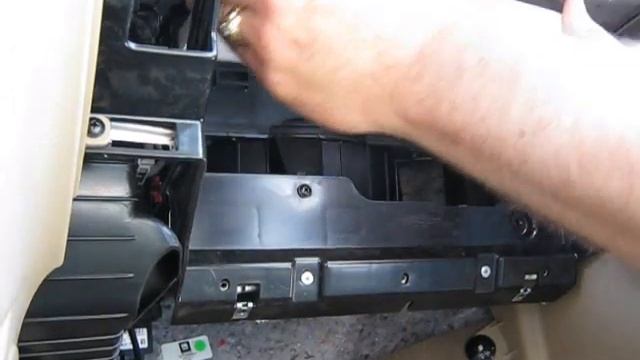 How to Replace Cabin Air Filter Saturn VUE смотреть онлайн