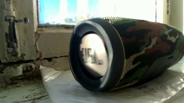 Басы на колонке jbl чардж 3 смотреть онлайн