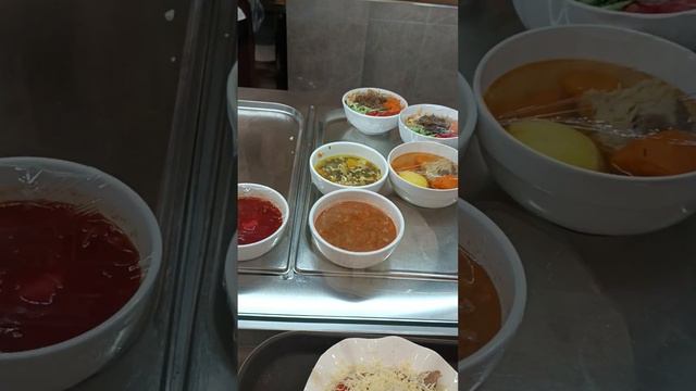 на юге Казахстана,,,Заехали перекусить , всё так аппетитно выглядит))) смотреть онлайн