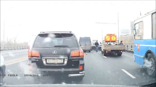 Аврия на карачаровском мосту смотреть онлайн
