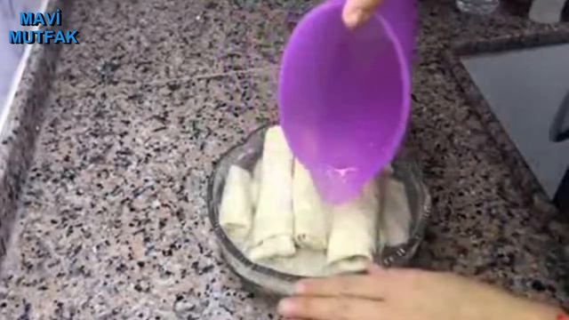 Bu börekten mutlaka yapmalısınız enfes börek tarifi / Yemek Bu смотреть онлайн