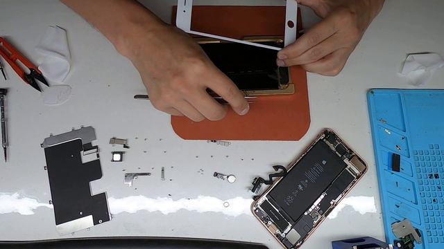 Замена стекла на iphone 8 plus смотреть онлайн