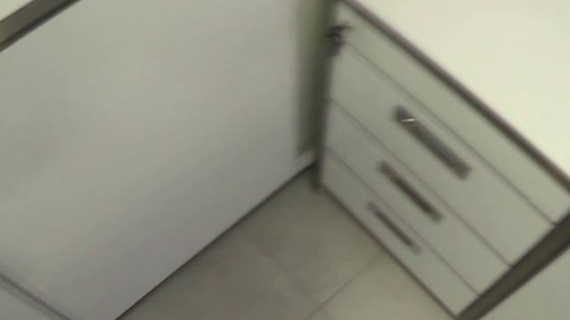 Ресепшн с подсветкой из МДФ белый глянец. смотреть онлайн