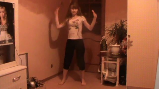 Анютка Асташкина-Shake it UP смотреть онлайн
