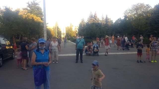 Танцы Мелодии Бендерских парков Ленинский 15 Августа 2020 ч 3 смотреть онлайн
