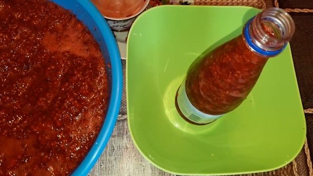 Как заморозить малину с сахаром? Удобный способ заготовки ягод на зиму. ПОЛЕЗНЫЕ СОВЕТЫ смотреть онлайн