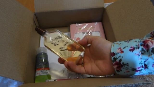 YVES ROCHER / РАСПАКОВКА ПОСЫЛКИ / ЧТО ИВ РОШЕ ПОЛОЖИЛ В ПОДАРОК? смотреть онлайн