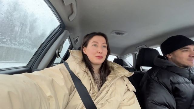 ВЛОГ 12/ Будни в Петербурге, празднуем Новый год в феврале, в первый раз катаемся на сноубордах смотреть онлайн