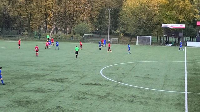 ЛПМ 2Лига , Кунцево-07 : Молния-07 . 1й тайм смотреть онлайн
