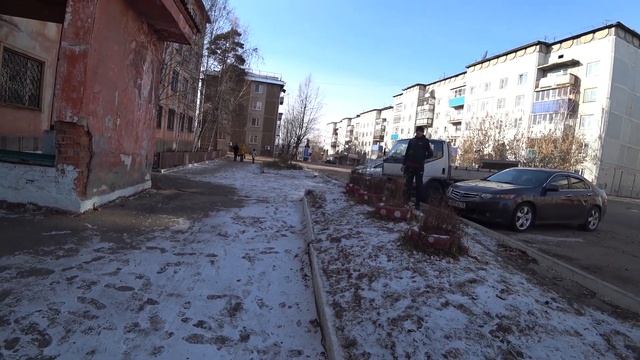 Богатые хоромы Читинских военных. Военное общежитие по ул. Автогенная 4 смотреть онлайн