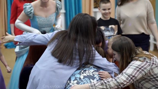 Аниматор Белочка на день рождения в Саратове! смотреть онлайн