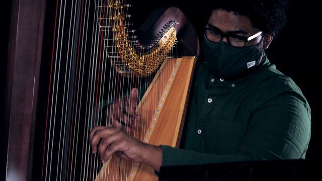 IN TANDEM: “Printing Kapa” by Michael-Thomas Foumai смотреть онлайн