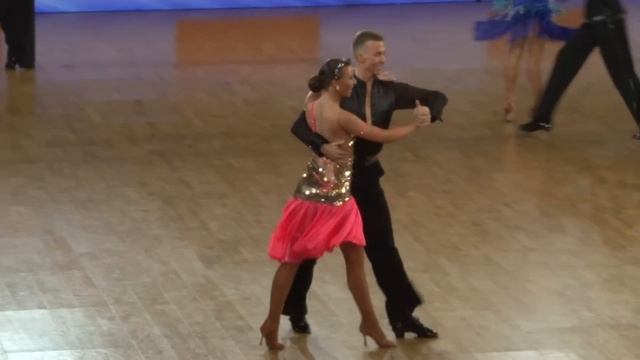 Daniel Buschmann - Katarina Bauer, Final Samba смотреть онлайн