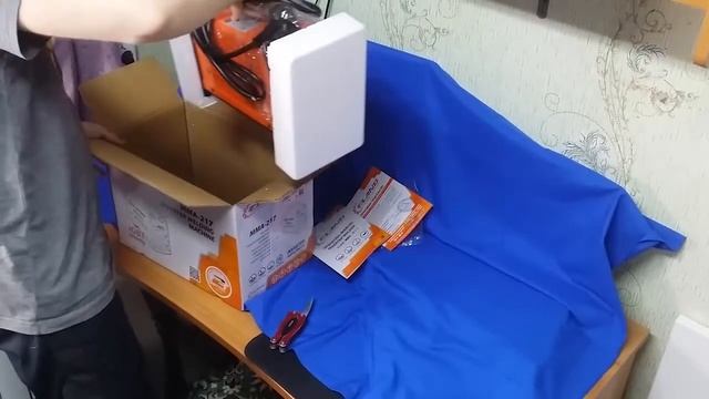 Распаковка - Инвертор сварочный Eland MMA-217