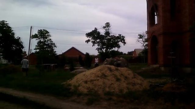 Церковь преп. Серафима Саровского в пос.Щербиновский Краснодарского кр. Привезли брус. смотреть онлайн