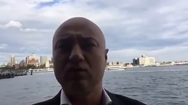 Ист Сайд, Финансовый Район смотреть онлайн