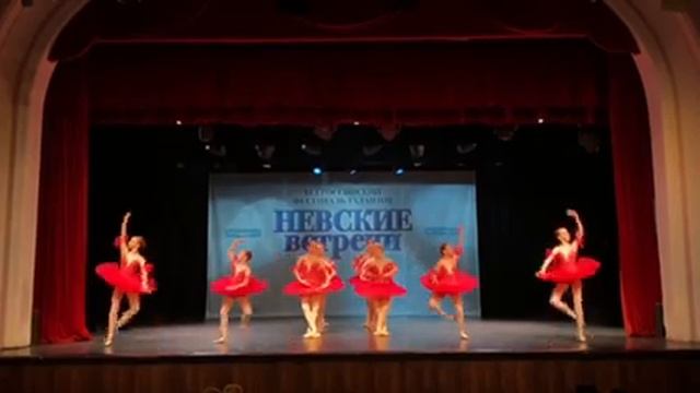 Образцовый хореографический коллектив "Колибри", 11-14 лет, классический танец. " Пиццикато" смотреть онлайн