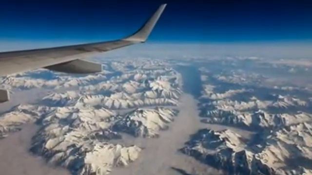 Бабочка на снегу. смотреть онлайн