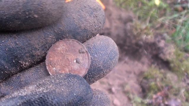 ЖУТКИЕ НАХОДКИ В ЛЕСУ. БЕРЕГИТЕ СЕБЯ! смотреть онлайн