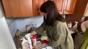 Самая ЗАПУЩЕННАЯ кухня ? / Чисто Даша #19