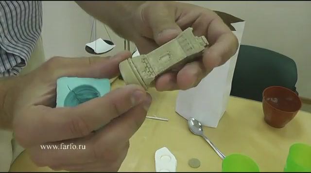 Как сделать магнит на холодильник и шахматную фигуру из Farfo, 18 мин. смотреть онлайн