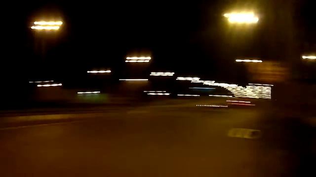 Mercedes-Benz CLS 55 AMG vs Maserati Quattroporte смотреть онлайн