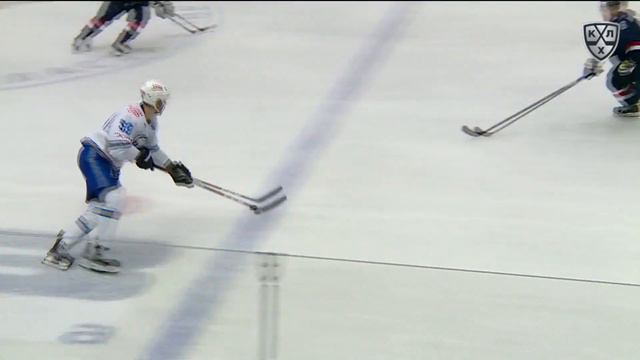 Knight scores off Videll saucer смотреть онлайн